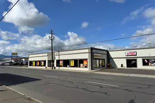 1165 Court St, Medford, OR 97501 - Photo 1