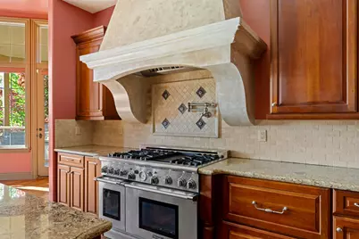 5637 Saddle Ridge Drive, Medford, OR 97504 - Photo 11