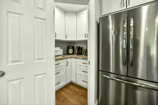 5700 Hwy 238, Jacksonville, OR 97530 - Photo 13