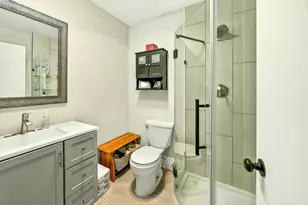 5700 Hwy 238, Jacksonville, OR 97530 - Photo 17