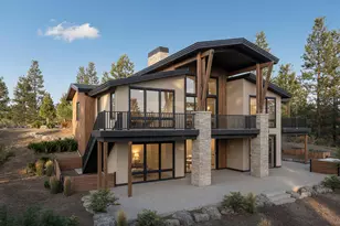 61859 Hosmer Lake Dr, Bend, OR 97702 - Photo 5