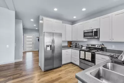 1726 SW 27th Street, Redmond, OR 97756 - Photo 5