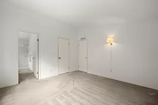 1015 SE Valleywood Pl, Bend, OR 97702 - Photo 11