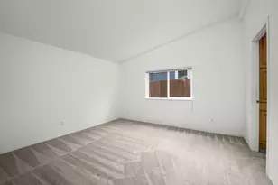 1015 SE Valleywood Pl, Bend, OR 97702 - Photo 41