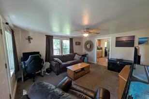 1850 Hope St, Klamath Falls, OR 97603 - Photo 13