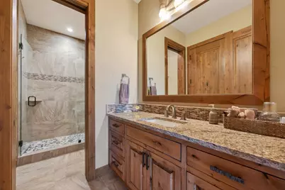 19345 Roswell Drive, Bend, OR 97702 - Photo 27