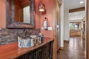 19345 Roswell Dr, Bend, OR 97702 - Photo 29