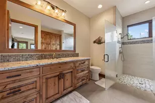 19345 Roswell Dr, Bend, OR 97702 - Photo 21