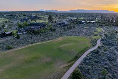 19345 Roswell Drive, Bend, OR 97702 - Photo 3