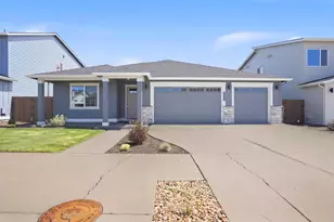 3723 NE Suchy St, Bend, OR 97701 - Photo 1