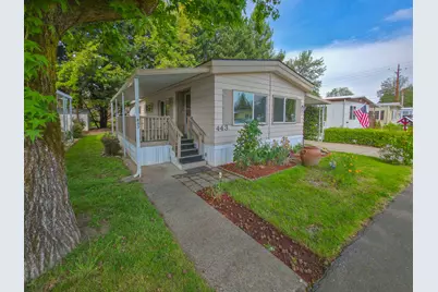 443 Ashwood Drive, Grants Pass, OR 97526 - Photo 1