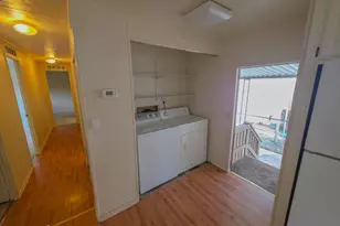 443 Ashwood Dr, Grants Pass, OR 97526 - Photo 9