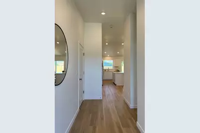 225 SE Peppermint Loop #3, Culver, OR 97734 - Photo 3