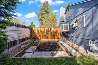 248 NW 3rd Street, Redmond, OR 97756 - Photo 21