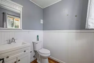 248 NW 3rd St, Redmond, OR 97756 - Photo 13