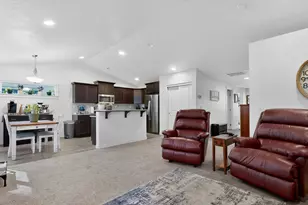 680 McKinney Rnch Rd, Sisters, OR 97759 - Photo 9