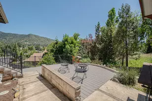 122 NW Rook Dr, Grants Pass, OR 97526 - Photo 25