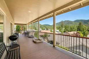122 NW Rook Dr, Grants Pass, OR 97526 - Photo 23