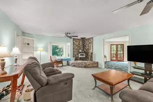 1381 Oak Hill Rd, Roseburg, OR 97471 - Photo 7