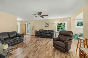 1381 Oak Hill Rd, Roseburg, OR 97471 - Photo 9