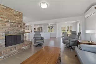 25357 High Pass Rd, Junction City, OR 97448 - Photo 15
