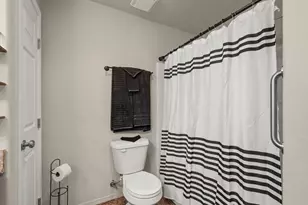 628 Barton Rd, Eagle Point, OR 97524 - Photo 19