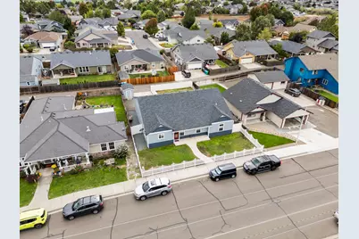 628 Barton Road, Eagle Point, OR 97524 - Photo 33