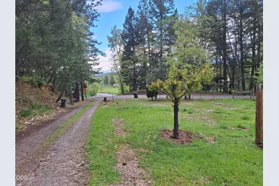 1771 Sleepy Hollow Loop, Grants Pass, OR 97527 - Photo 1