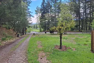 1771 Sleepy Hollow Loop, Grants Pass, OR 97527 - Photo 1