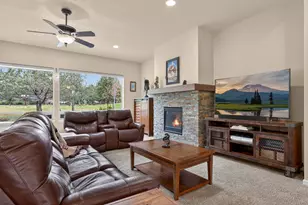 785 Ribbon Falls Rd, Redmond, OR 97756 - Photo 5