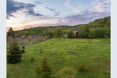 6200 Old Stage Road, Central Point, OR 97502 - Photo 3