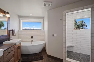 66279 Gerking Market Rd, Bend, OR 97703 - Photo 35