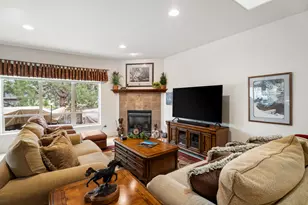 900 Victoria Falls Dr, Redmond, OR 97756 - Photo 7