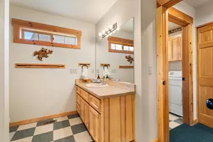 8588 Red Wing Ln, Redmond, OR 97756 - Photo 19