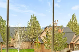 8588 Red Wing Ln, Redmond, OR 97756 - Photo 21