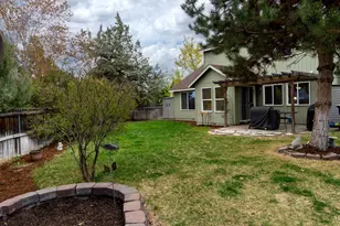 3128 NE Cromwell Ct, Bend, OR 97701 - Photo 17