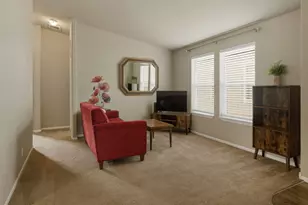 2530 SW Evening Primrose Dr, Redmond, OR 97756 - Photo 3