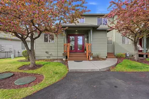 999 Golden Pheasant Dr, Redmond, OR 97756 - Photo 5