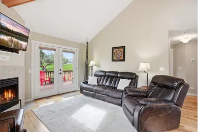 999 Golden Pheasant Drive, Redmond, OR 97756 - Photo 9