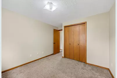 2747 SW 23rd Street, Redmond, OR 97756 - Photo 33