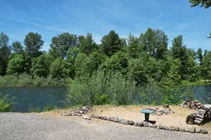 20055 Hwy 62, Shady Cove, OR 97539 - Photo 55