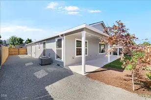 1834 Ingram Ln, Medford, OR 97501 - Photo 23
