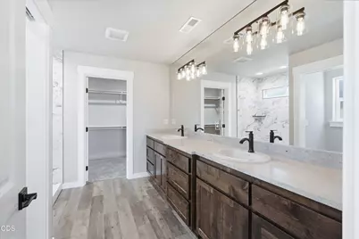 1834 Ingram Lane, Medford, OR 97501 - Photo 11