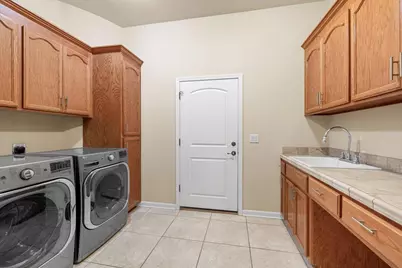 162 Bellerive Drive, Eagle Point, OR 97524 - Photo 11
