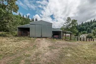 42051 Clark Smith Dr, Lebanon, OR 97355 - Photo 23