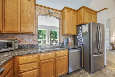 16445 Meadows Road, White City, OR 97503 - Photo 15