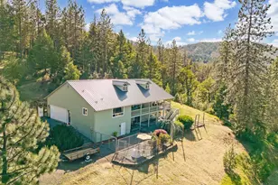 16445 Meadows Rd, White City, OR 97503 - Photo 3