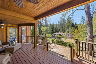 8959 John Day Dr, Gold Hill, OR 97525 - Photo 29