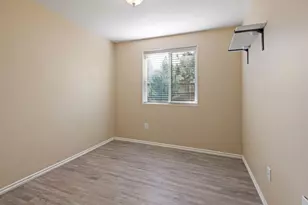 61009 Lodgepole Dr, Bend, OR 97702 - Photo 11
