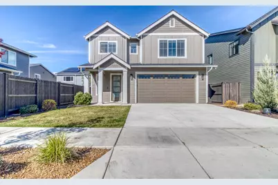 63211 NW Lavacrest Street, Bend, OR 97703 - Photo 1